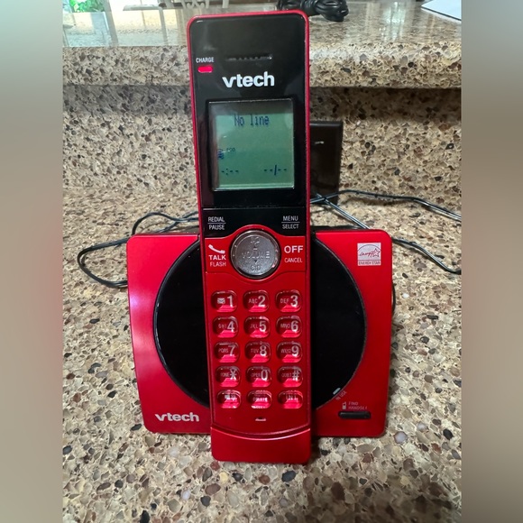VTech Telephone CS6919-16 Cordless Phone System w/ Caller ID/Call Waiting, Red - Picture 1 of 6
